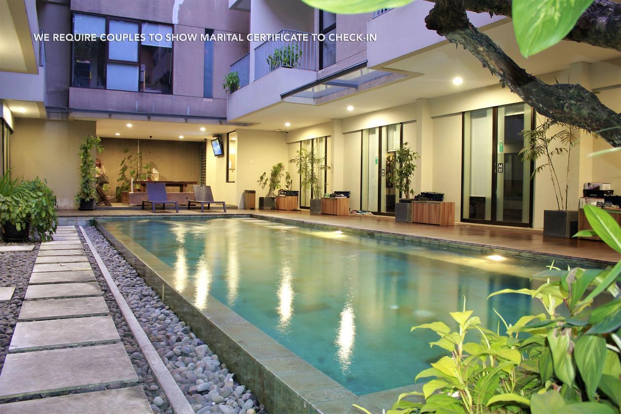 Zen Rooms Permata Karawaci Syariah Tangerang Exteriör bild