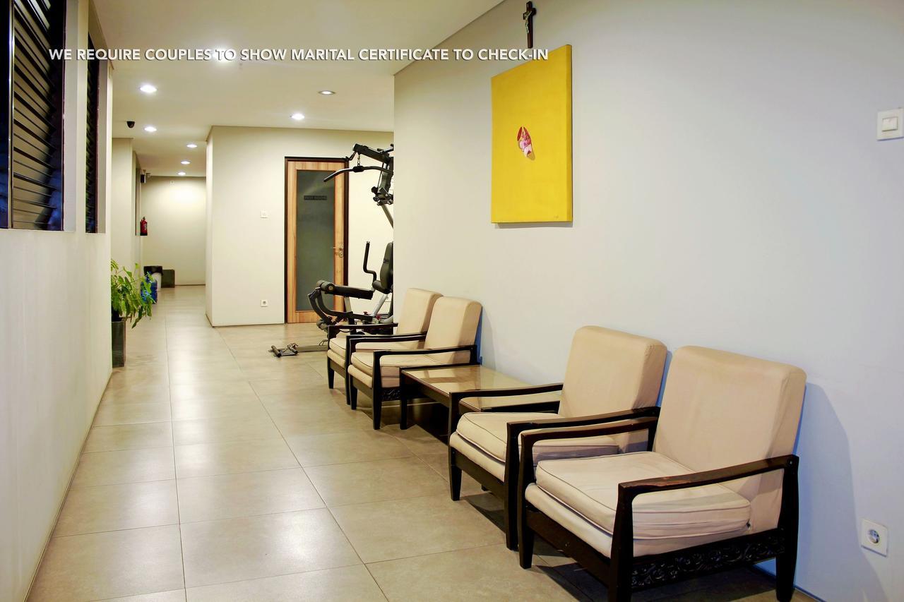 Zen Rooms Permata Karawaci Syariah Tangerang Exteriör bild
